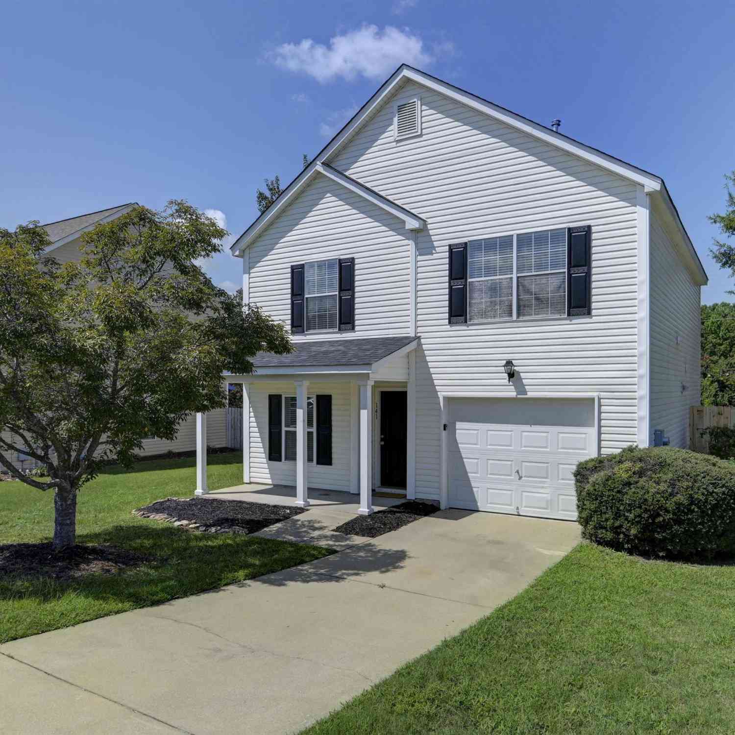 Homes For Rent - 141 Wigmore Lane<br/> Lexington, SC 29072