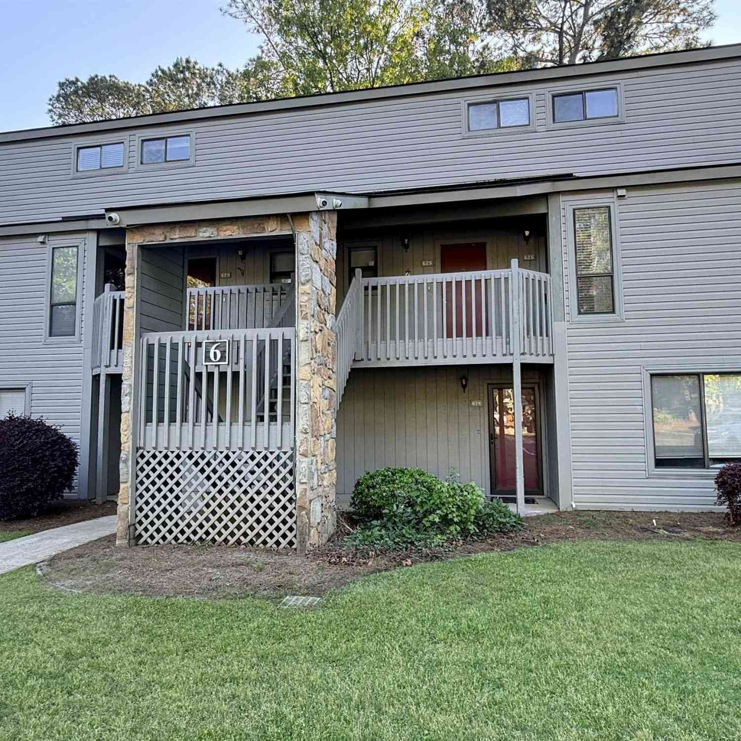 Condo For Rent - 405B Harbison Boulevard<br/> Columbia, SC 29212