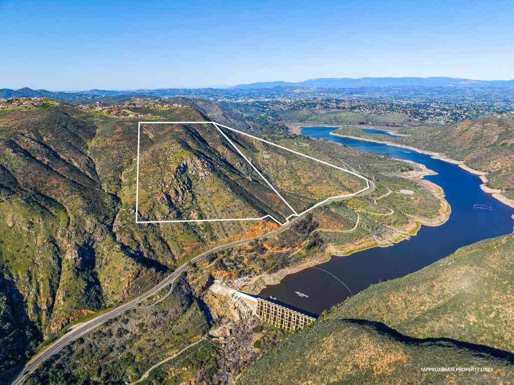 Vacant Land For Sale - Del Dios Hwy<br/> Escondido, CA 92029
