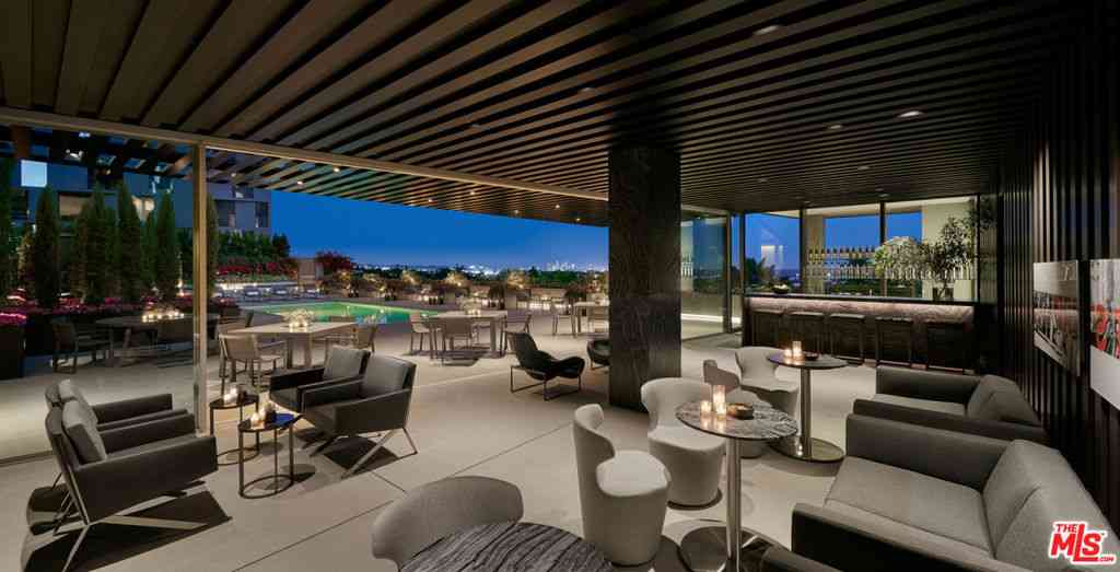Condo For Rent - 8500 W Sunset<br/> Los Angeles, CA 90069