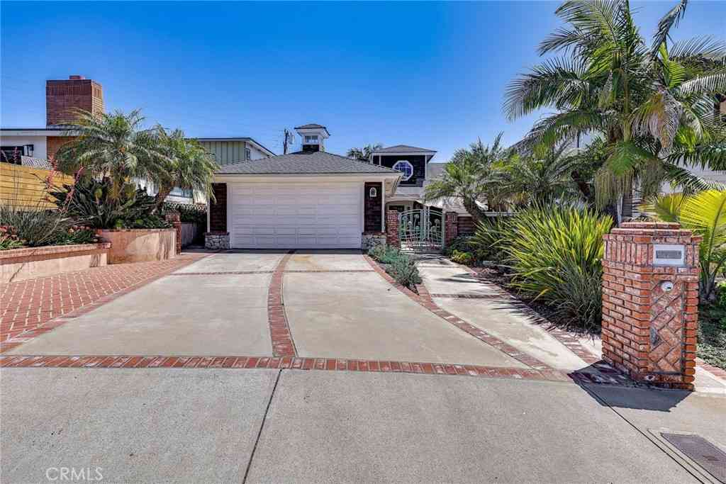 Homes For Rent - 231 Avenida Princesa<br/> San Clemente, CA 92672