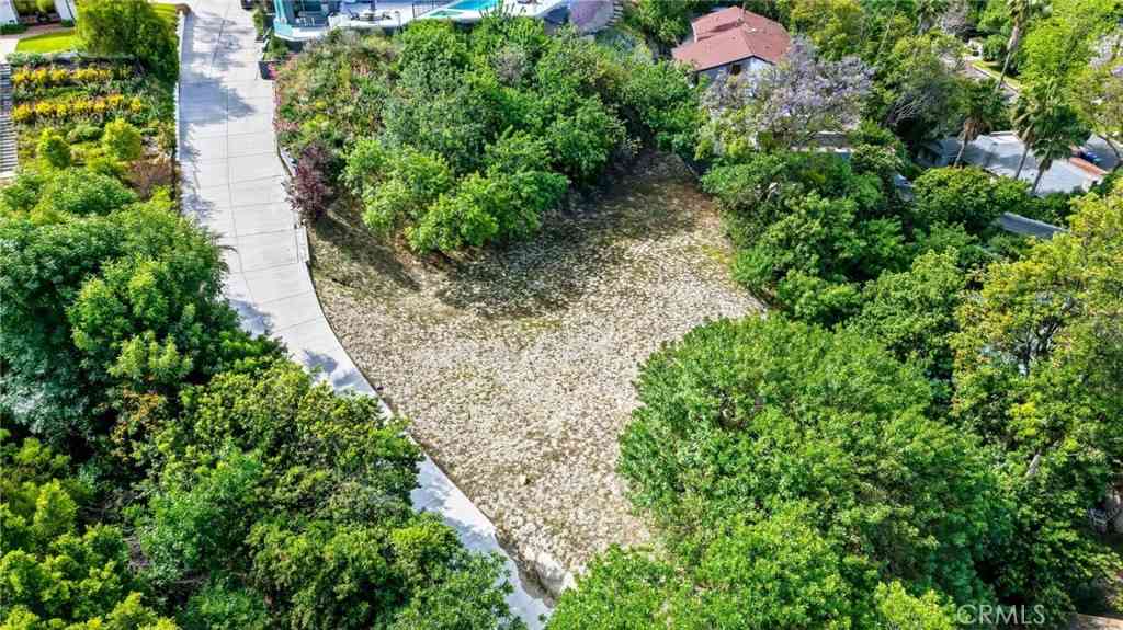 Vacant Land For Sale - 4632 Libbit Avenue<br/> Encino, CA 91436