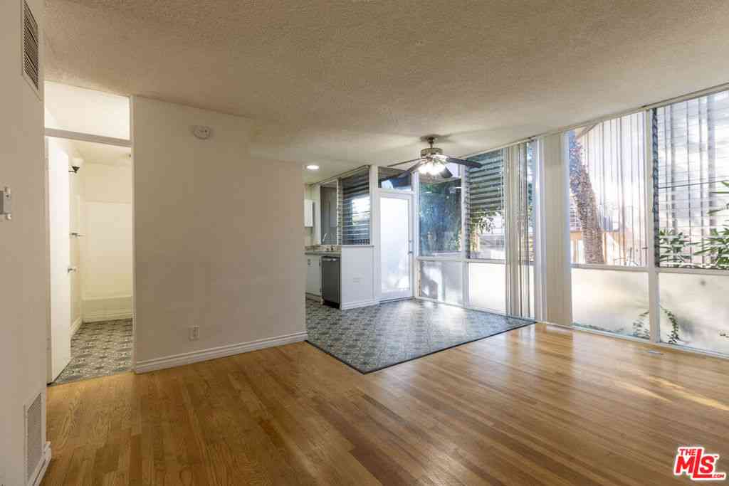 Condo For Rent - 3330 S Sepulveda Boulevard #1<br/> Los Angeles, CA 90034