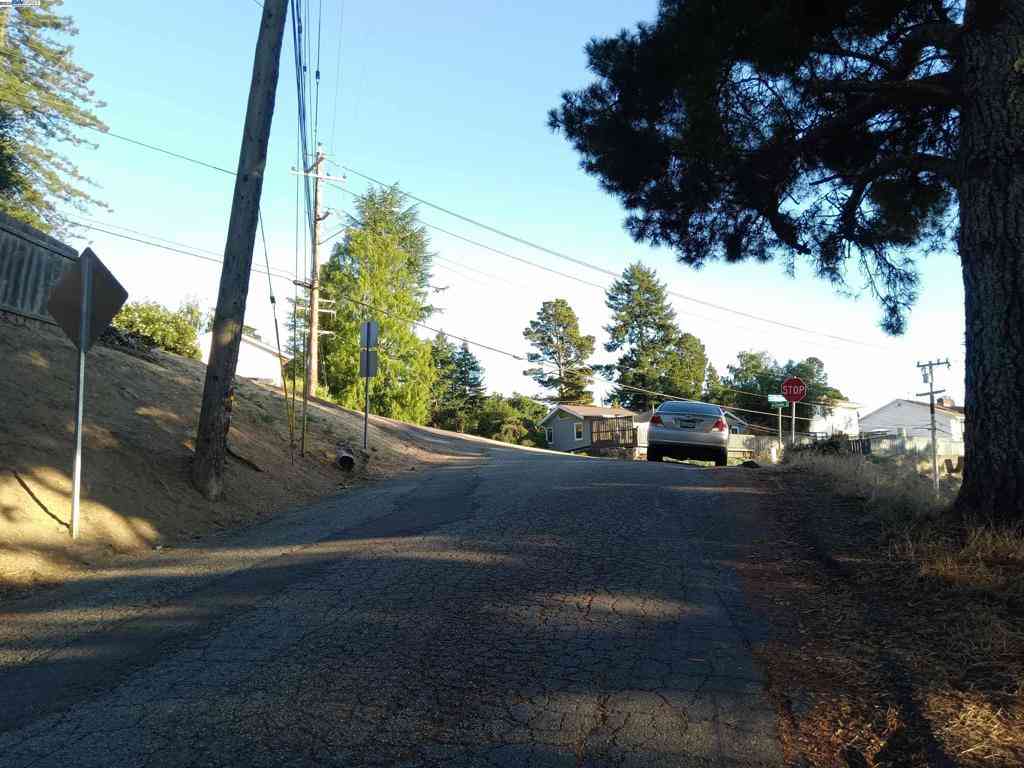 Vacant Land For Sale - 6171 Chelton Dr<br/> Oakland, CA 94611