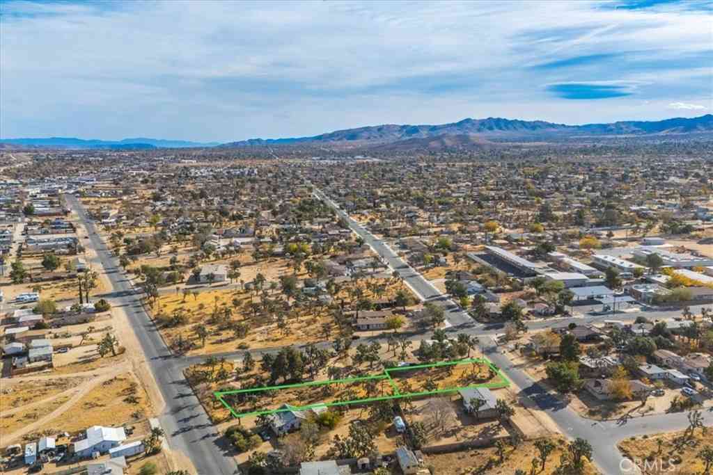 Vacant Land For Sale - 10 Santa Fe Trail Trail<br/> Yucca Valley, CA 92284