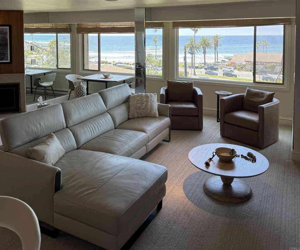 Condo For Rent - 1562 Camino Del Mar #536<br/> Del Mar, CA 92014