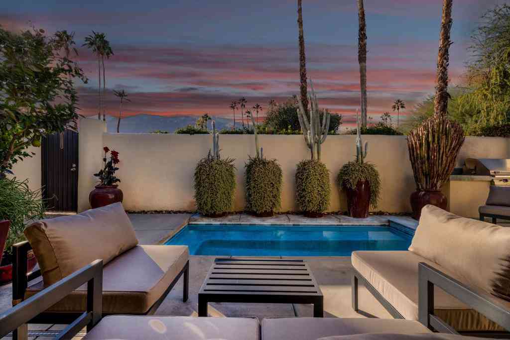 Homes For Rent - 1173 E Alejo Road<br/> Palm Springs, CA 92262