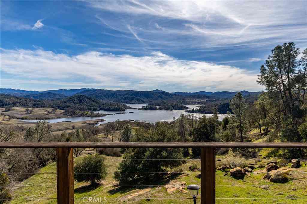 Homes For Sale - 4749 Las Pilitas Road<br/> Santa Margarita, CA 93453