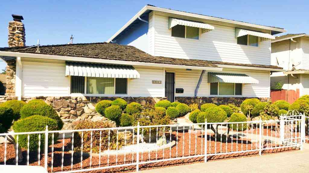 Multifamily For Sale - 2831 Malabar Avenue<br/> Santa Clara, CA 95051