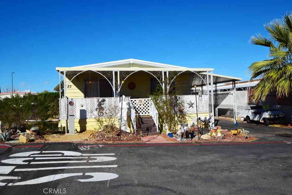 Mobile Home For Sale - 7425 Church Street #82<br/> Yucca Valley, CA 92284
