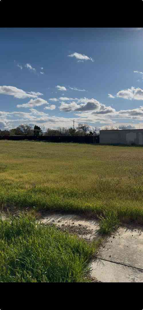 Vacant Land For Sale - 1523 Sarba Court<br/> Merced County, Los Banos, CA 93635