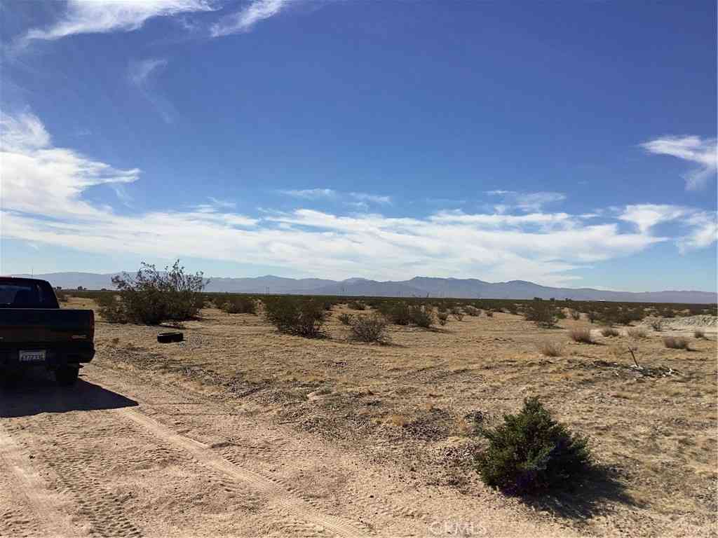 Vacant Land For Sale - 80 Ft Irwin<br/> Newberry Springs, CA 92311