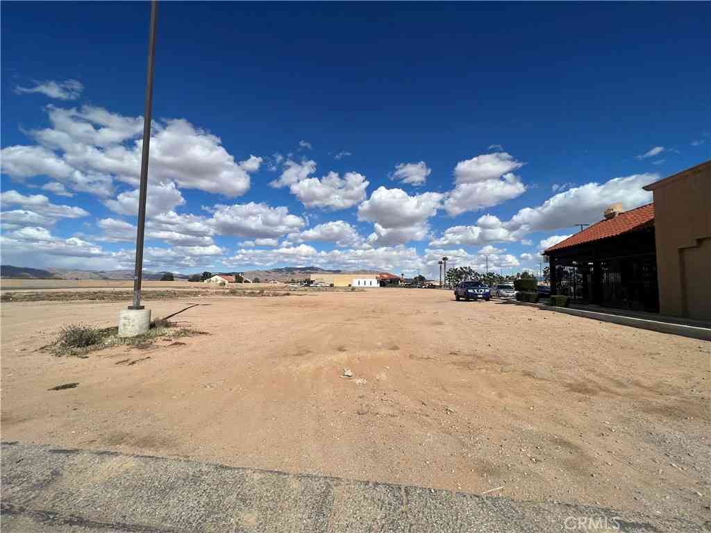 Vacant Land For Sale - 21650 Bear Valley Road<br/> Apple Valley, CA 92308