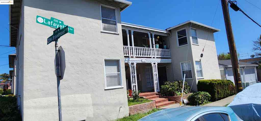 Homes For Rent - 220 Lafayette Ave<br/> San Leandro, CA 94577