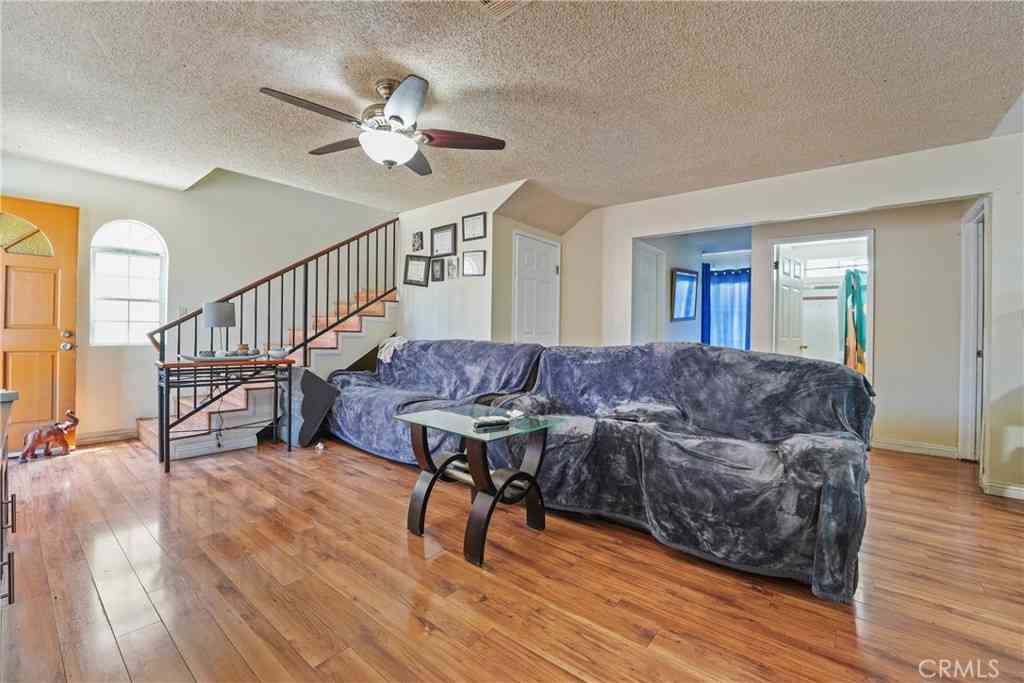 Multifamily For Sale - 4960-4962 Gambier Street<br/> Los Angeles, CA 90032