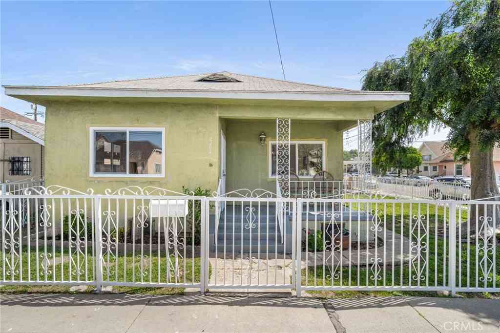 Homes For Sale - 2202 Gates Street<br/> Los Angeles, CA 90031