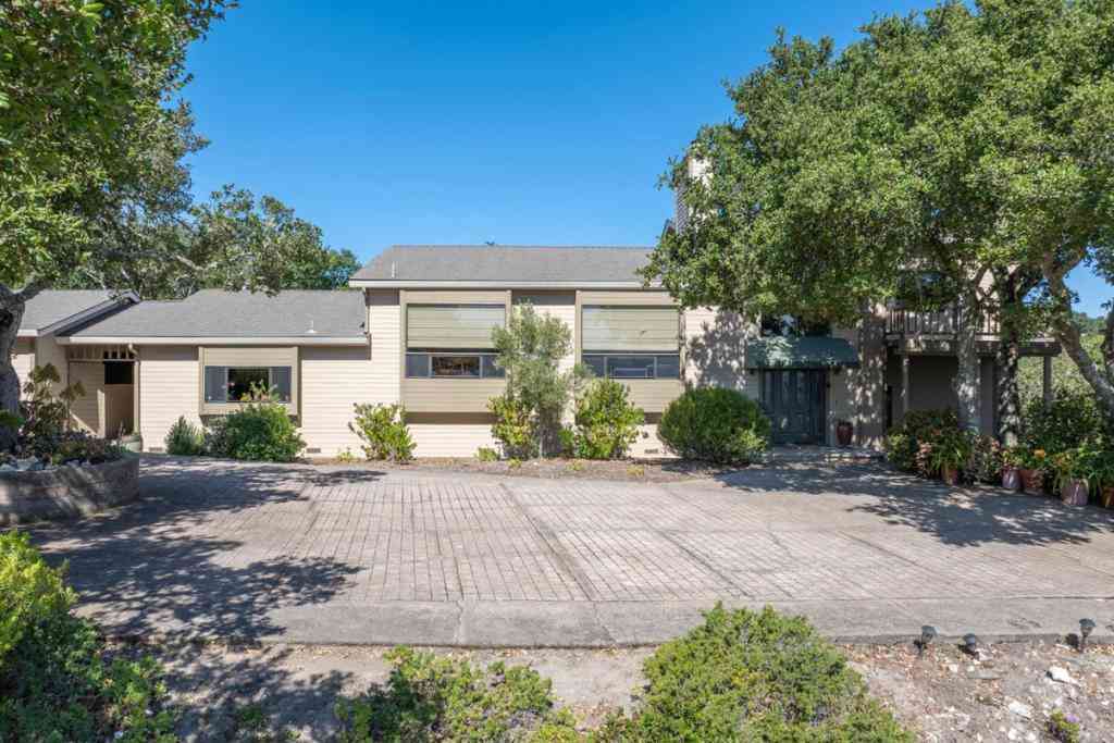 Homes For Sale - 25940 Colt Lane<br/> Monterey County, Carmel Valley, CA 93924