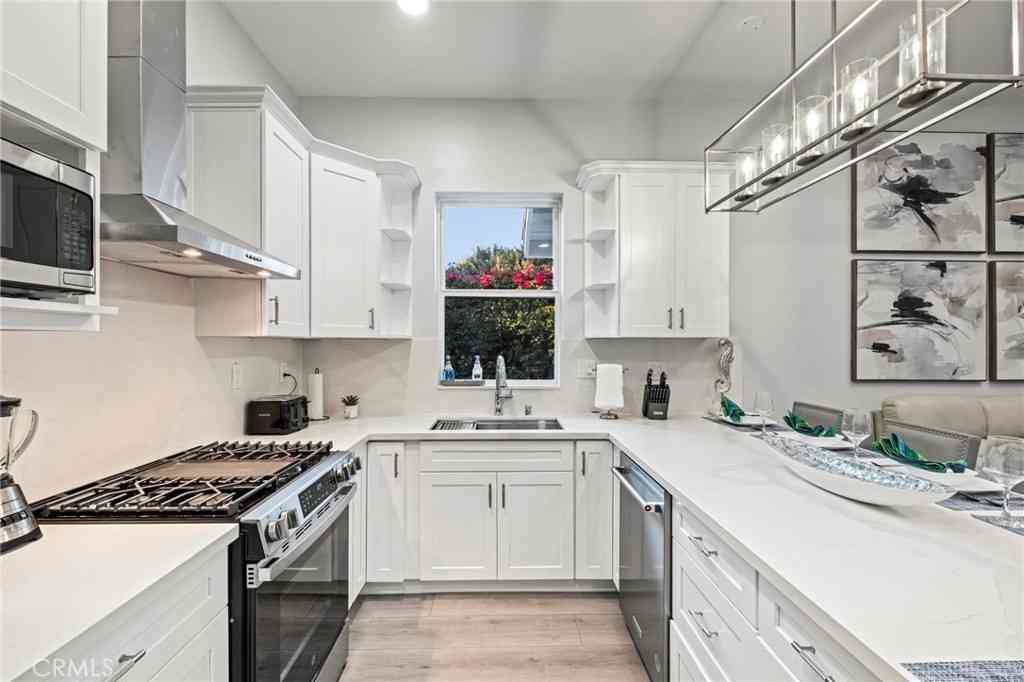 Homes For Rent - 2217 Estribo Drive<br/> Rolling Hills Estates, CA 90274