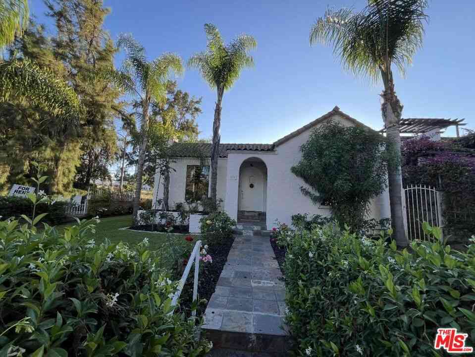 Homes For Rent - 101 N La Peer Drive<br/> Los Angeles, CA 90048