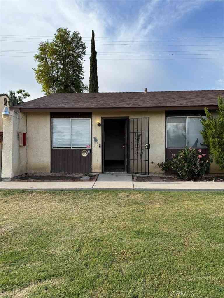 Homes For Sale - 710 N Chester Avenue<br/> Kern County, Bakersfield, CA 93308