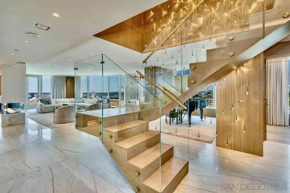 Condo For Sale - 2500 6th Ave #PENTHOUSE 4<br/> San Diego, CA 92103