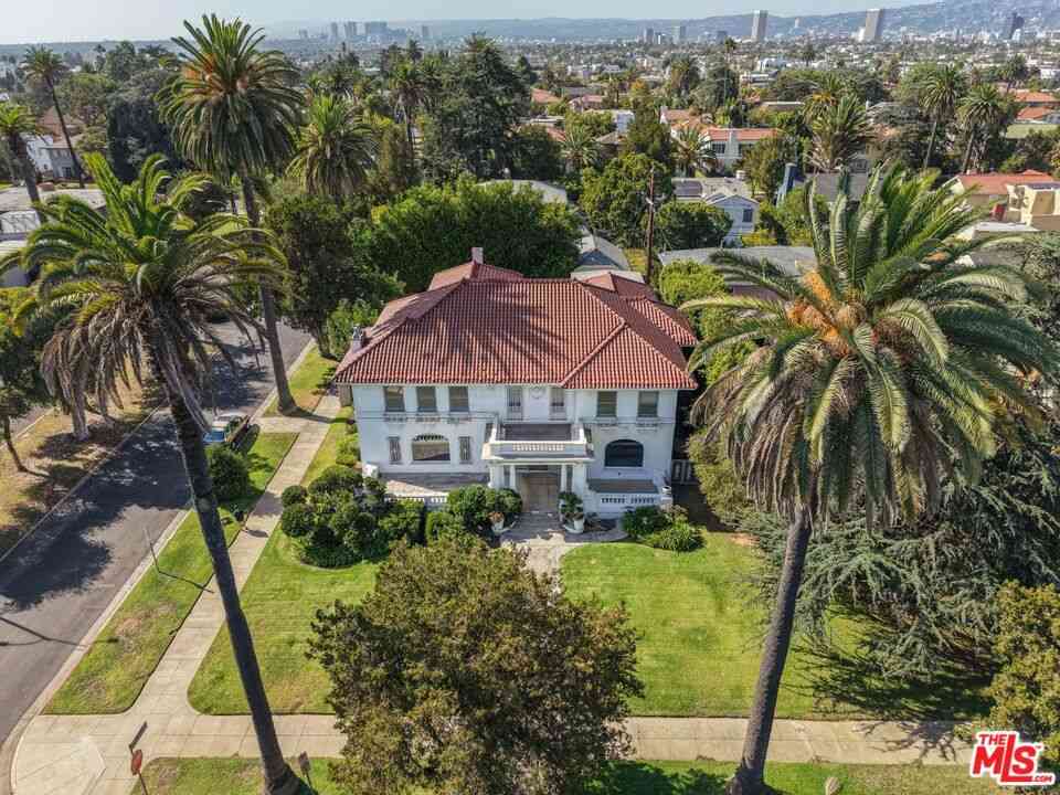 Homes For Sale - 1685 S Victoria Avenue<br/> Los Angeles, CA 90019