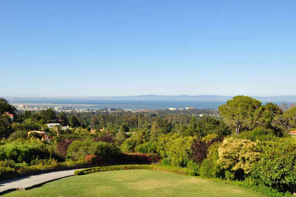 Vacant Land For Sale - Ralston Avenue<br/> Hillsborough, CA 94010