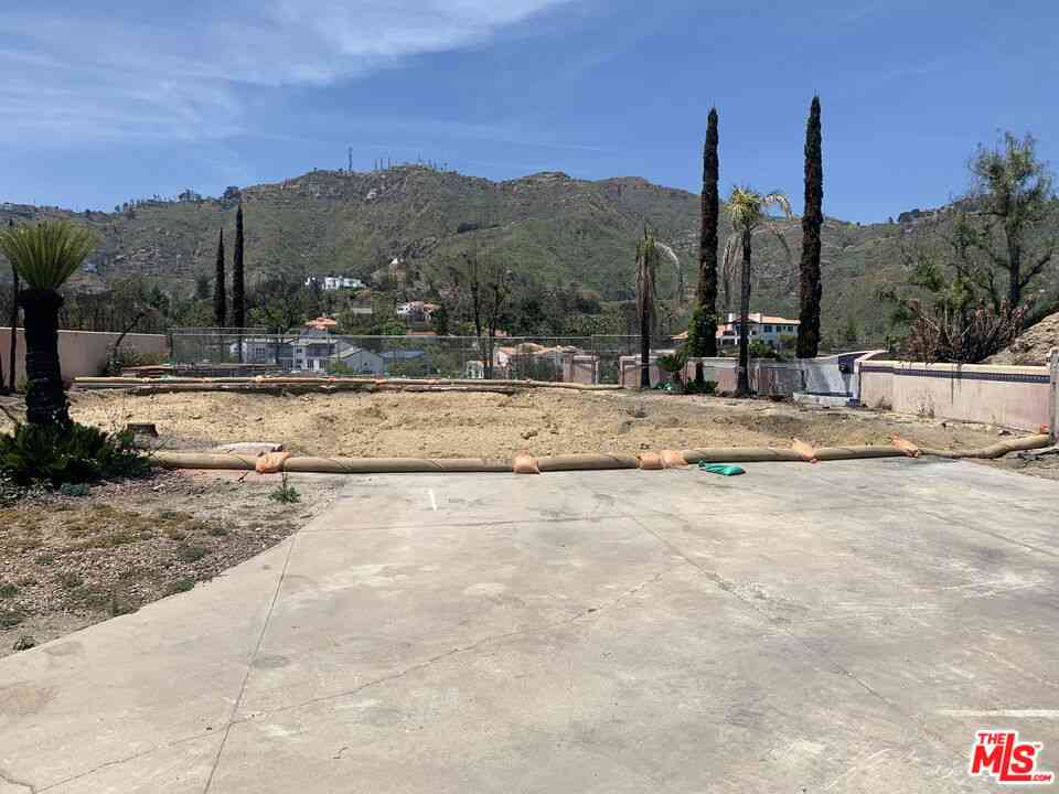 Vacant Land For Sale - 23309 W Paloma Blanca Drive<br/> Malibu, CA 90265