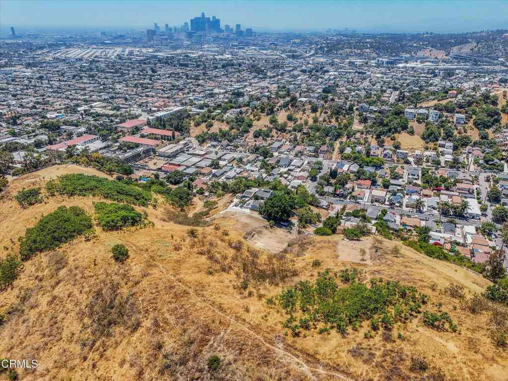 Vacant Land For Sale - 2929 N Amethyst Street<br/> Los Angeles, CA 90032