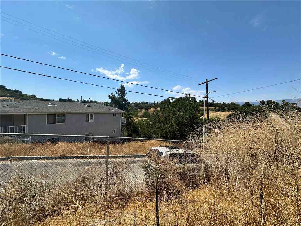 Vacant Land For Sale - Raynol<br/> Los Angeles, CA 90032