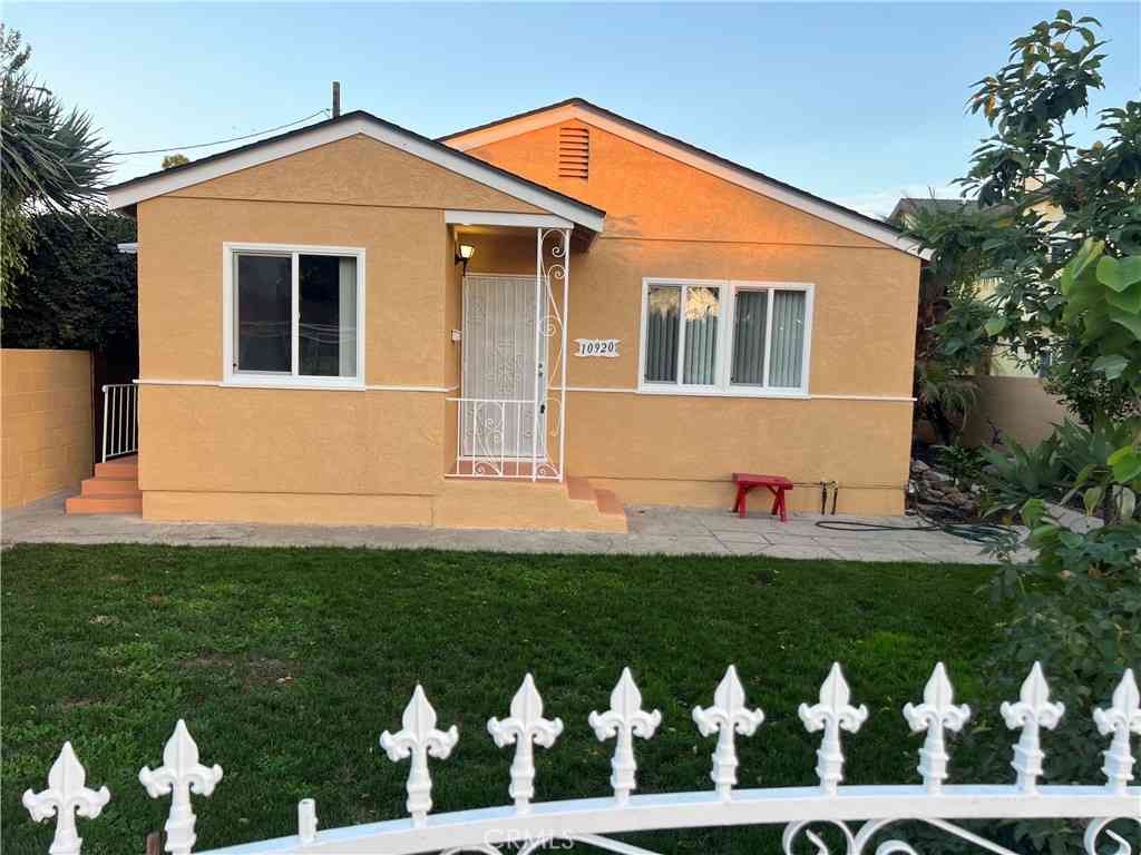 Multifamily For Sale - 10920 Aletta Avenue<br/> Culver City, CA 90232