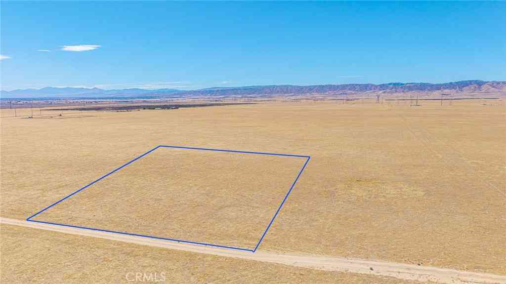 Vacant Land For Sale - 115 SW Vic Avenue F-8<br/> Lancaster, CA 93536