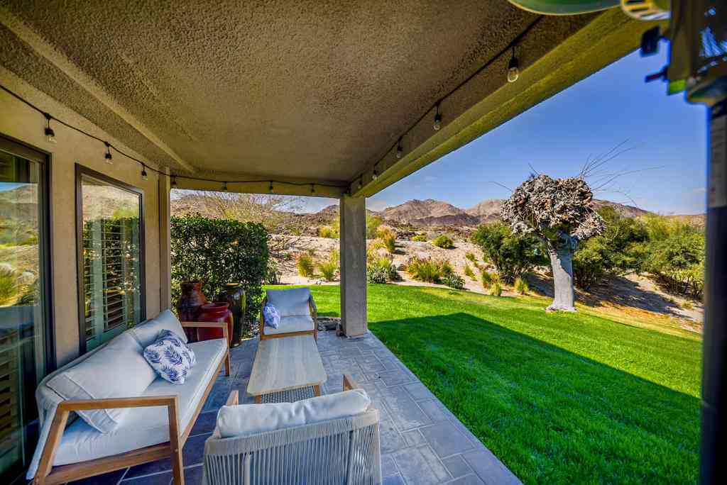 Condo For Rent - 72304 Blueridge Court<br/> Palm Desert, CA 92260