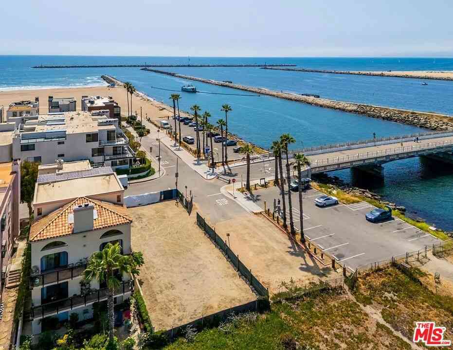 Vacant Land For Sale - 6202 Pacific Avenue<br/> Playa Del Rey, CA 90293