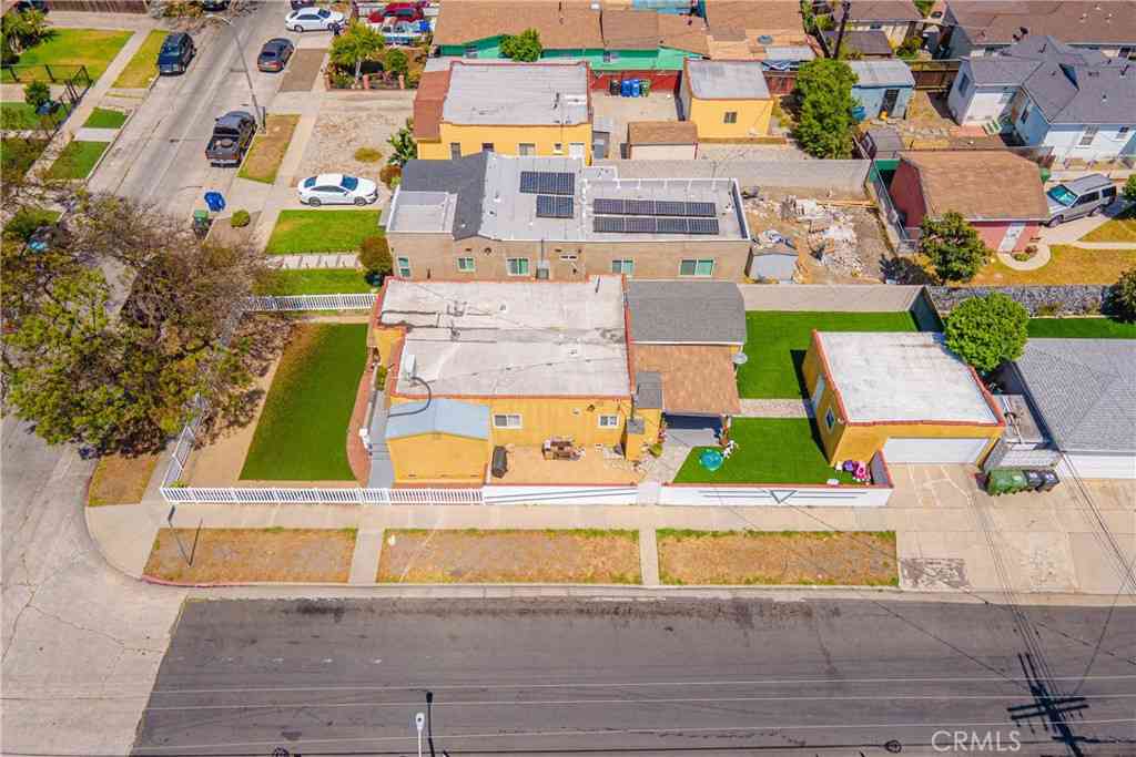 Homes For Sale - 764 W 107th Street<br/> Los Angeles, CA 90044