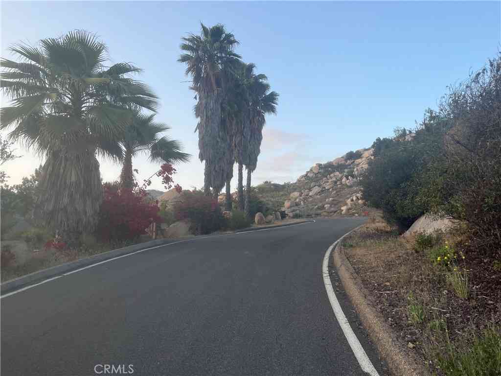 Vacant Land For Sale - 44810 La Mancha Road<br/> Temecula, CA 92590