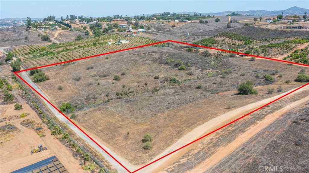 Vacant Land For Sale - Vista Del Lago Dr.<br/> Riverside, CA 92503
