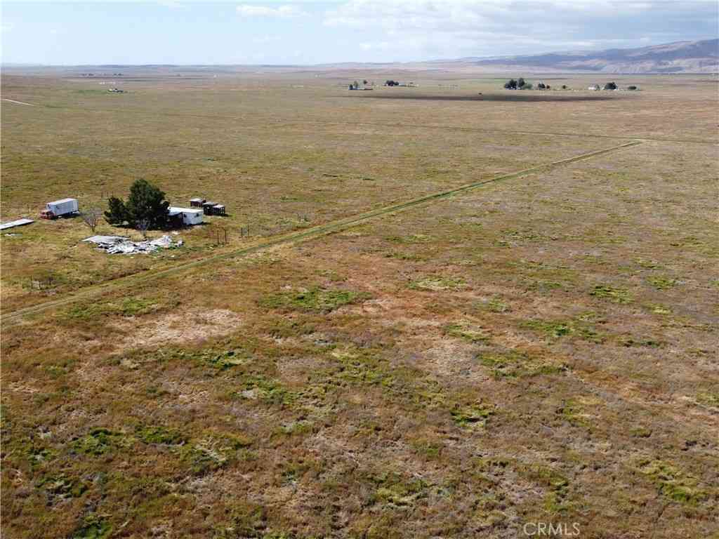 Vacant Land For Sale - Beckworth Road<br/> California Valley, CA 93453