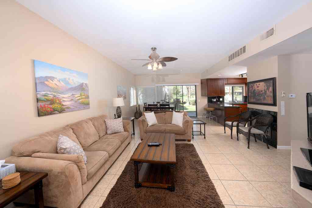 Condo For Rent - 29199 E Portales Drive #702<br/> Cathedral City, CA 92234