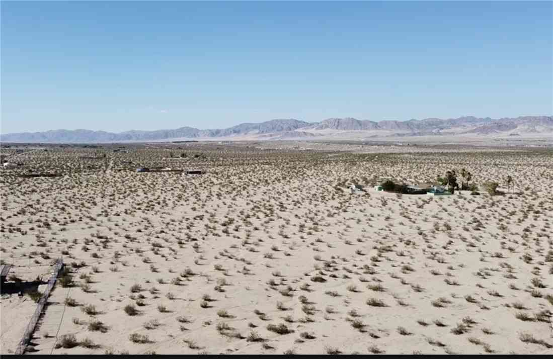 Vacant Land For Sale - 69974 Squaw Road<br/> 29 Palms, CA 92277
