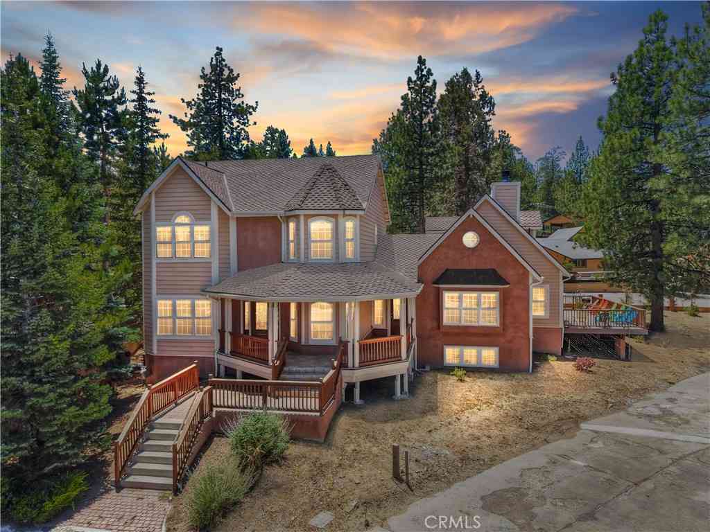 Homes For Sale - 494 Lakeview Court<br/> Big Bear Lake, CA 92315