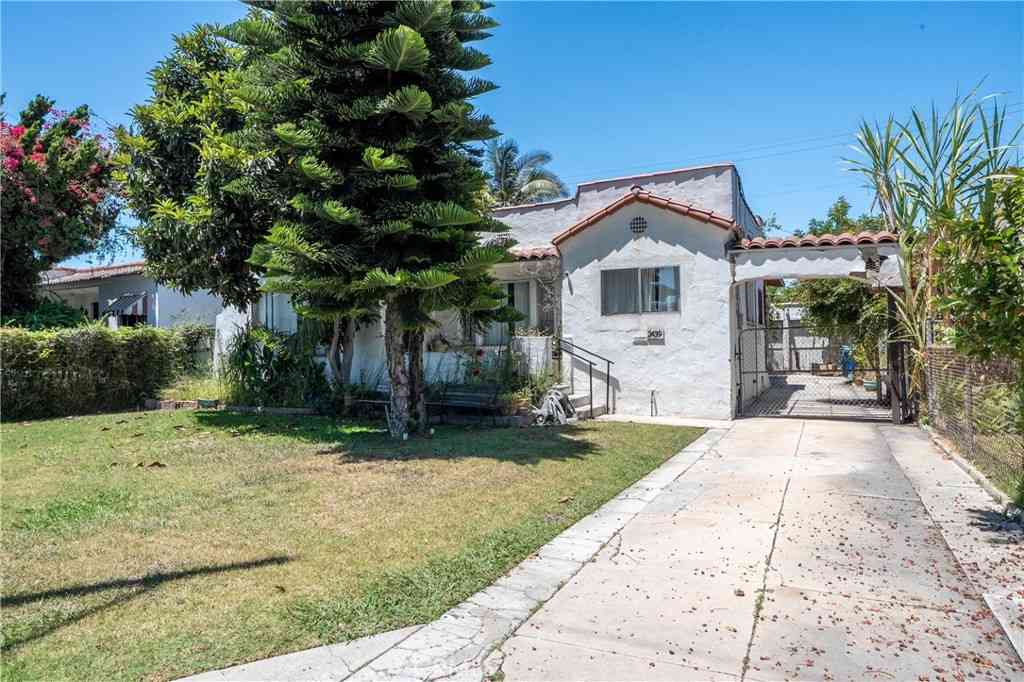 Homes For Sale - 2439 California Street<br/> Los Angeles County, Walnut Park, CA 90255