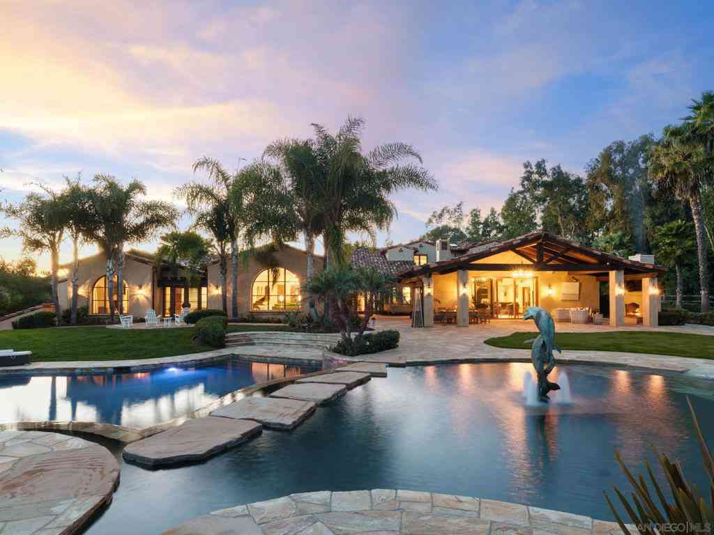 Homes For Sale - 16409 Via De Santa Fe<br/> Rancho Santa Fe, CA 92067