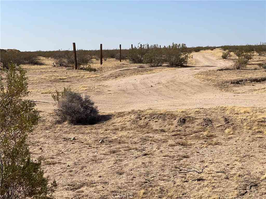 Vacant Land For Sale - Silver Rock<br/> Adelanto, CA 92301
