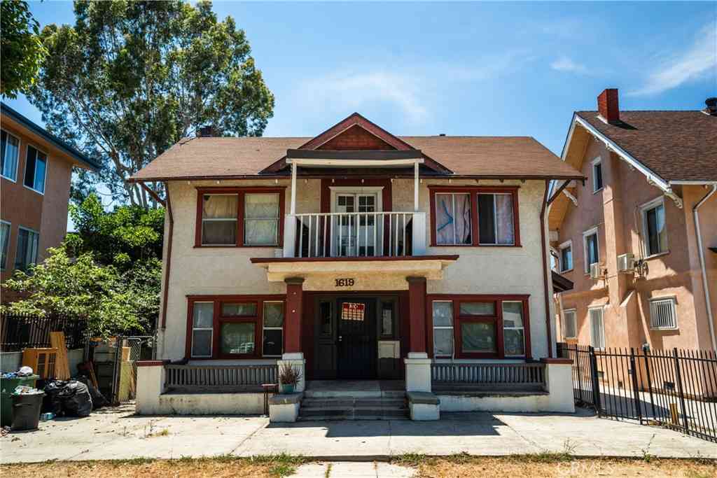 Multifamily For Sale - 1619 S St Andrews Place<br/> Los Angeles, CA 90019