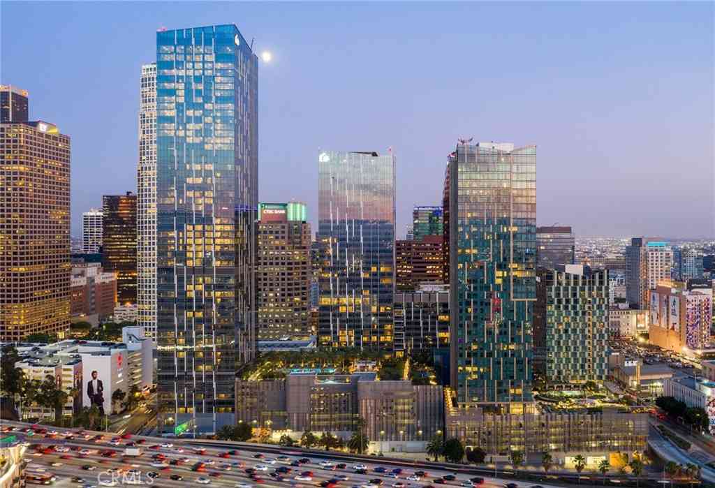 Condo For Rent - 877 Francisco Street #1510<br/> Los Angeles, CA 90017