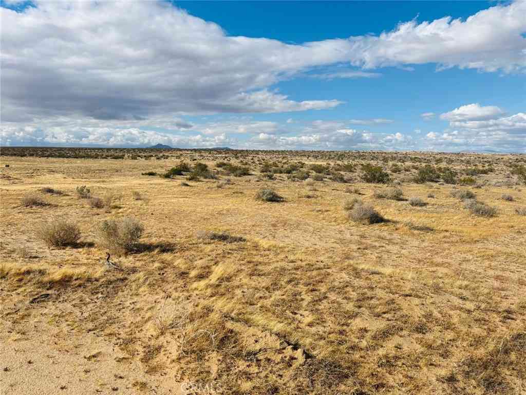 Vacant Land For Sale - 1 Hwy 395<br/> Hinkley, CA 92347