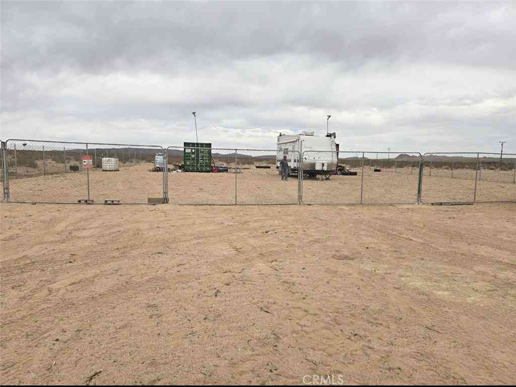 Vacant Land For Sale - North Side Road<br/> Lucerne Valley, CA 92356
