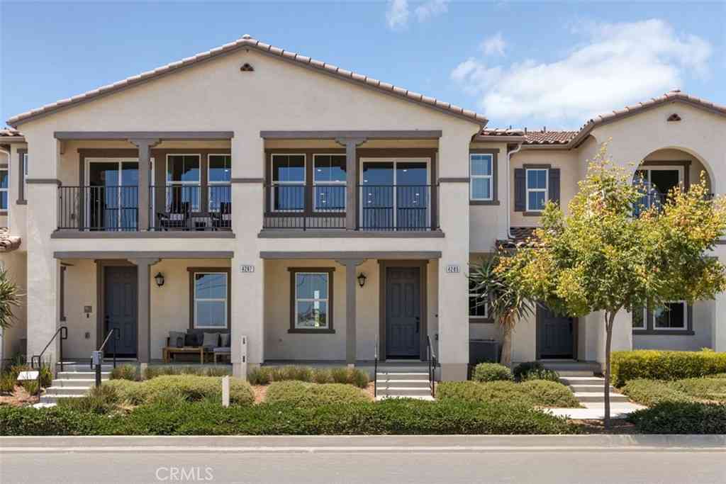 Condo For Sale - 4285 S Hermosa Paseo<br/> Ontario, CA 91761