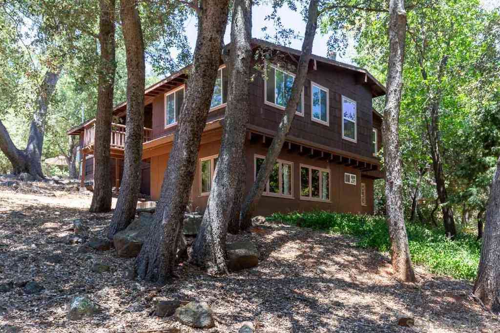 Homes For Sale - 4470 Pine Ridge Avenue<br/> Julian, CA 92036